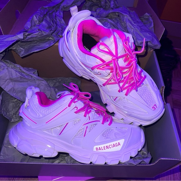 Balenciaga track runners, Brand New in Box send best offers . - Picture 2 of 3